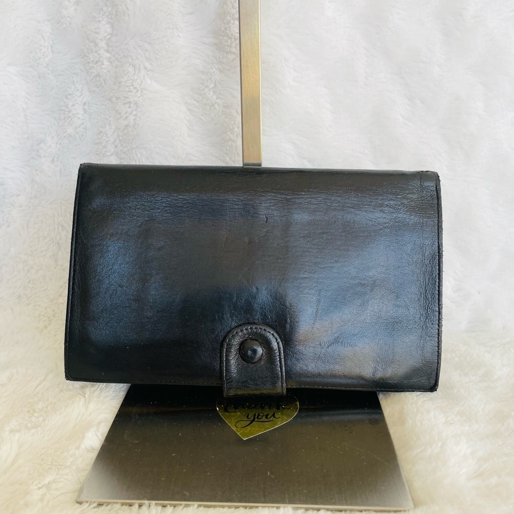 CHANEL Black Long Wallet Lambskin Leather - Picture 3 of 12